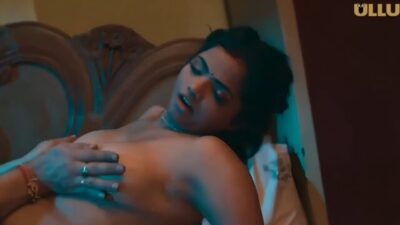 Bharti Jha Hot Webseries Best Scene